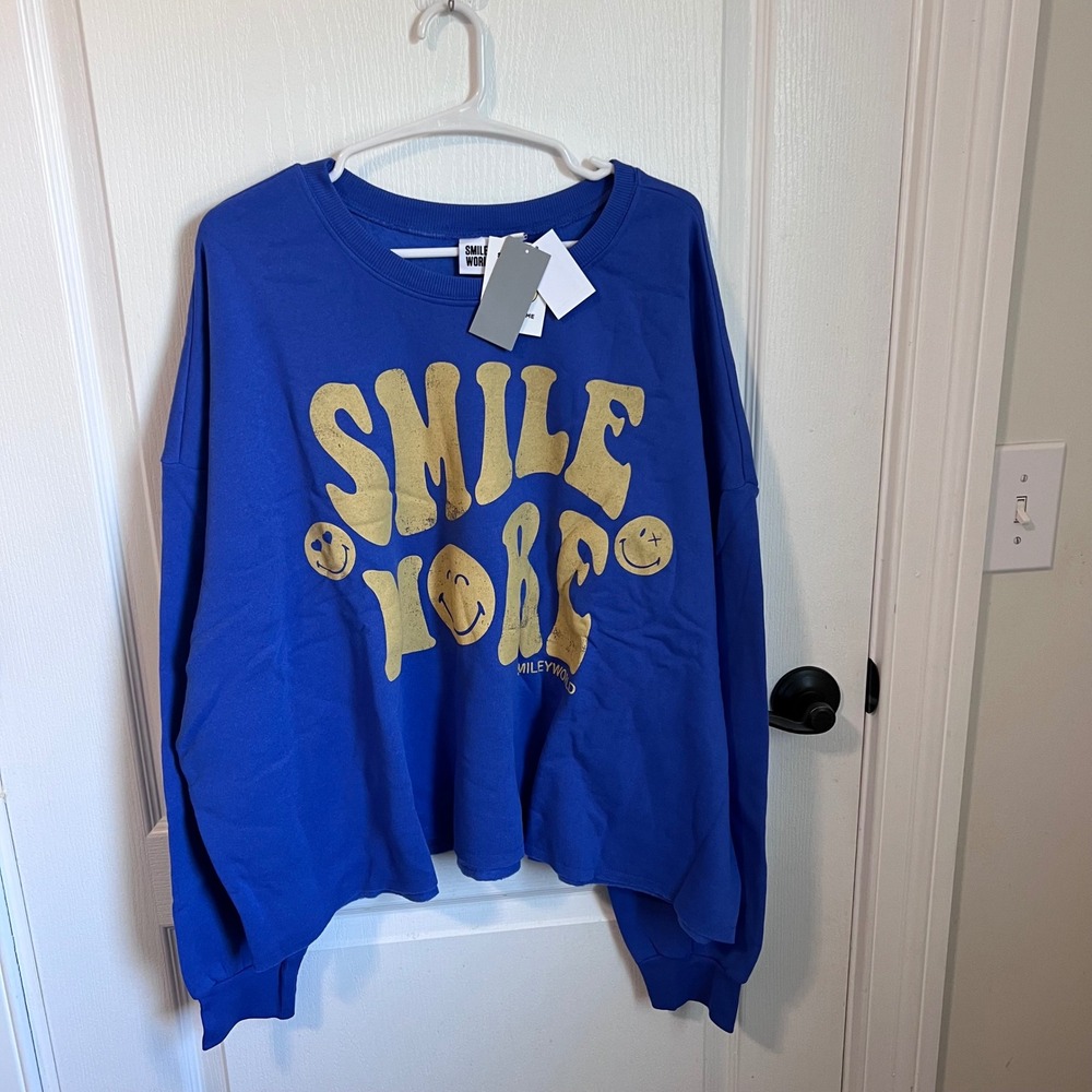 SmileyWorld Blue Smile More Graphic Sweatshirt Crew Neck Oversized 2X T2486JLSP6